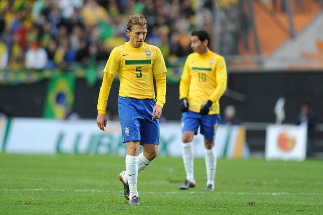 La Plata 03 07 2011 - Copa America 2011, Brasilien - Venezuela: Lucas Leiva (BRA)  Südamerika Meisterschaft Südamerikameisterschaft