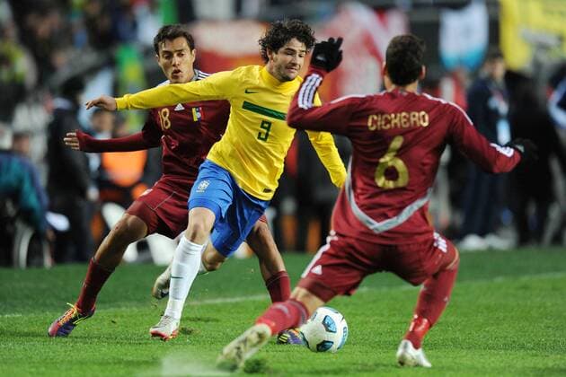 La Plata 03 07 2011 - Copa America 2011, Brasilien - Venezuela: Alexandre Pato (BRA)  Südamerika Meisterschaft Südamerikameisterschaft