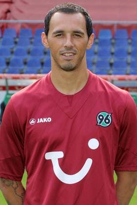 Hannover 96 1. BL Saison 2011 2012 - hier am 06.07.2011. Im Foto: Sergio Pinto 7.