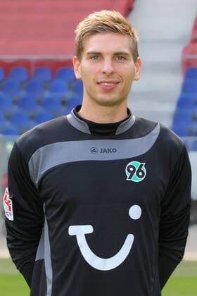 Hannover 96 1. BL Saison 2011 2012 - hier am 06.07.2011. Im Foto: Ron-Robert Zieler 1 TW.