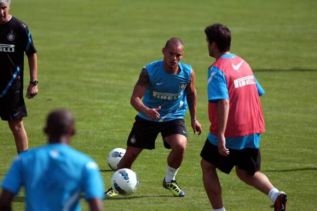 11.07.2011 INTER MILAN SUMMER TRAINING CAMP 2011. Sneijder Wesley during the training in Pinzolo, ITALY. xPierrexTeyssotx  ActionPlus11193469 Content restricted for UK based newspaper