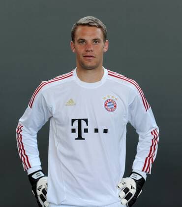FUSSBALL 1. BUNDESLIGA SAISON 2011 2012 12.07.2011 Fototermin beim FC Bayern München Torwart Manuel Neuer (FC Bayern München) xxNOxMODELxRELEASExx 