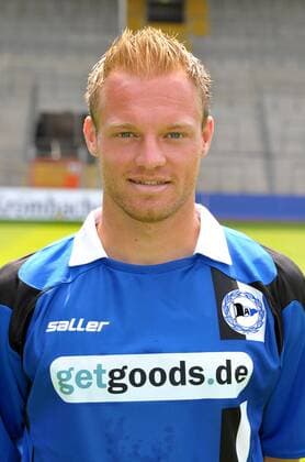 12-07-2011 pmk MS136169 Fussball Herren 3.Liga Saison 2011 2012 Arminia Bielefeld Fototermin Thomas HUEBNER Bielefeld