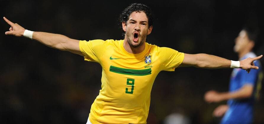 Cordoba, Brasilien - Ecuador: Torjubel Alexandre Pato 