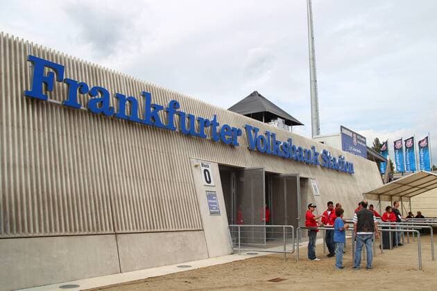 Fußball, Stadiongeschichte FSV Frankfurt Eingang am Frankfurter Volksbank Stadion Fussball Fußball zweite 2.Bundesliga Herren Saison 2011 12 15.07.2011 FSV Frankfurt Sportstätte o0 Totale Schriftzug
