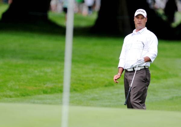 July 22 2011: Chris DiMarco watches one of his shots at the RBC Canadian Open at Shaughnessy Golf and Country Club in Vancouver, British Columbia on Friday. PGA Golf Herren JUL 22 RBC Canadian Open - Second Round Icon1107220162 EDITORIAL USE ONLY