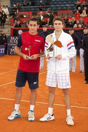 Sieger Gilles SIMON (FRA, R) vs Nicolas ALMAGRO (ESP) 6:4, 4:6, 6:4 , bet-at-home German Open 2011, ATP Tennis Herren 500 World Series, Center Court am Hamburger Rothenbaum, Hamburg, 24.07.11 Sportler DFB Deutschland Tennis ATP Tennis Herren 500 Hamburg
