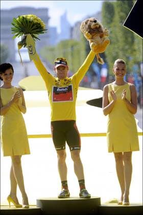 Gesamtsieger Cadel EVANS (BMC RACING TEAM - AUS) --- Tour De France, 21. Etappe: Creteil - Paris Champs Elysees  o0 Sieg gelbes Trikot
