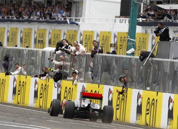Motorsports: FIA Formula One World Championship 2011, Grand Prix of Hungary, 04 Jenson Button (GBR, Vodafone McLaren Mercedes), xHOCHxZWEIx