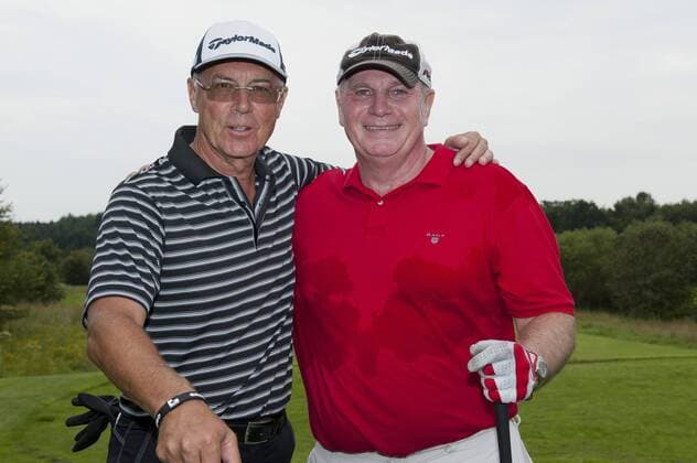 v.l. FRANZ BECKENBAUER und ULI HOENESS - FC BAYERN GOLFTURNIER im Golfclub Egmating bei München 03.08.2011