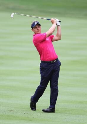 August 04 2011: Luke Donald hitting from the fairway during the World Golf Championships-Bridgestone Invitational first round of play at Firestone Country Club in Akron, OH. PGA Golf Herren AUG 04 WGC Bridgestone Invitational - First Round Icon1108041192 EDITORIAL USE ONLY