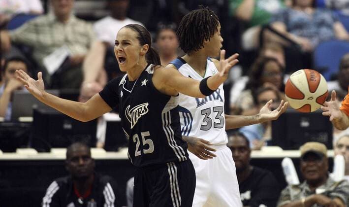 Aug. 4, 2011 - Minneapolis, MN, USA - San Antonio Silver Stars Becky Hammon complains about a traveling call during first-half action against the Minnesota Lynx at Target Center in Minneapolis, Minnesota, Thursday, August 4, 2011. BKL-SILVERSTARS-LYNX - ZUMAm67