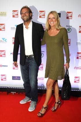 Jürgen Klopp (Trainer BVB) mit seiner Ehefrau Ulla beim Sport Bild Award 2011 am 8.8.2011 in Hamburg SportBild Award 2011 in Hamburg 