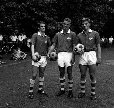 1. FC Köln 1963 1964, v. li.: Wolfgang Overath, Jürgen Rumor und Wolfgang Weber