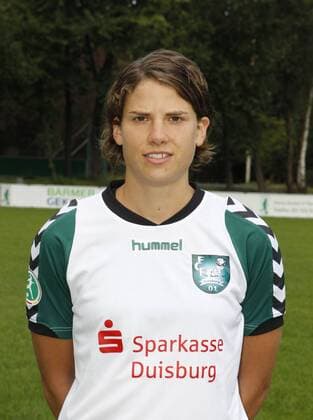 Fototermin FCR Duisburg Saison 2011 - 2012, Annike Krahn (FCR Duisburg) Portrait.