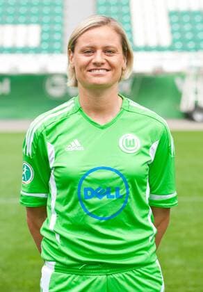 Martina Müller (VFL Wolfsburg) - Fototermin 1. Damen Fußball Bundesliga Saison 2011-12 in der Volkswagen Arena Wolfsburg - Einzelbild,Portrait,Deutschland, 09.08.2011, Frauen, Frau, Damen, Fußball