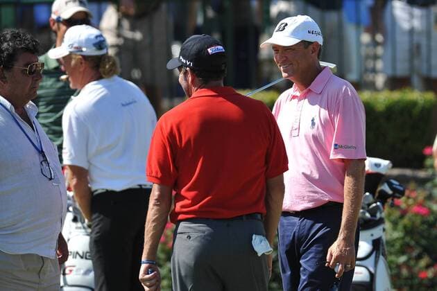 Aug. 10, 2011 - Johns Creek, Georgia, United States of America - Davis Love III chats it up during the practice rounds on Wednesday before the beginning of the PGA Golf Herren Championships at the Atlanta Athletic Club in Johns Creek, GA. PGA Golf Herren GOLF 2011 - Aug 10 - 93rd PGA Golf Herren Championships - Practice Round - ZUMAq91