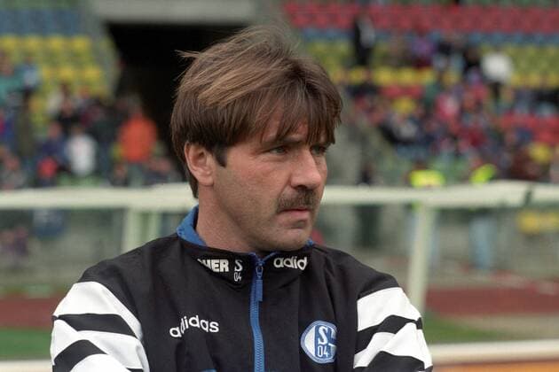 Co Trainer Hubert Neu (Schalke) Porträt Aufnahmedatum geschätzt