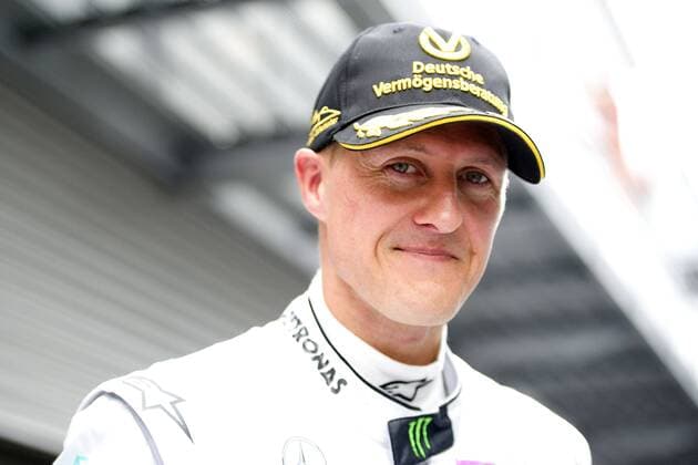 Michael SCHUMACHER (GER), Mercedes GP Petronas, lachend, lächelnd, lächeln, lächelnd, Portraet, Porträt, Portrait, 1. Freie Training am 26.08.2011 Formel 1, Grosser Preis von Belgien in Spa Francorchamps