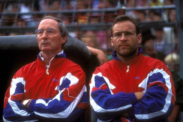 Trainer Uli Maslo (li.) und Co Trainer Klaus Peter Nemet (FC St. Pauli) Fußball Herren GER 1. BL 1995 1996