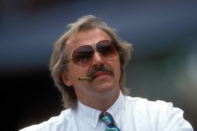 Trainer Dragoslav Stepanovic (Eintracht Frankfurt) - Aufmacher Fußball Herren GER 1. BL 1995 1996 Porträt Zigarre rauchen