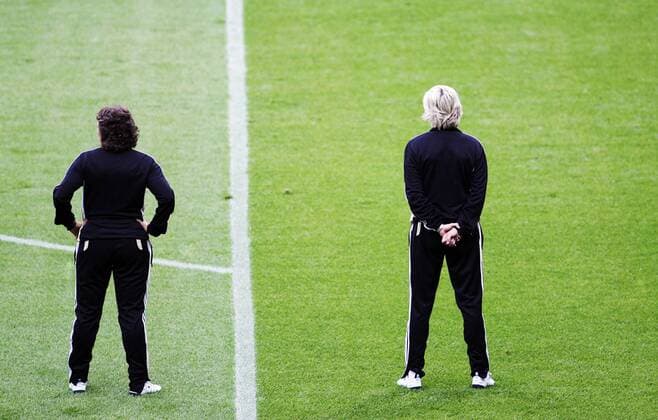Fussball, Weltmeisterschaft, FIFA Women s World Cup 2011, Frauen, Gruppe A, Deutschland, Training, Trainerin Silvia Neid (GER, re), Co-Trainerin Ulrike Ballweg (GER, li)