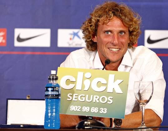 Diego Forlan press conference to announce officially he won t play for Atletico de Madrid any more...Photo: Angel ALFAQUI  (29082011014)