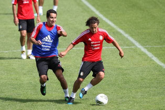 WARSZAWA 30.08.2011 --- MEXICO FOOTBALL NATIONAL TEAM TRAINING EFRAIN JUAREZ ANDRES GUARDADO  110830PYK050
