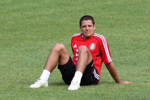 WARSZAWA 30.08.2011 --- MEXICO FOOTBALL NATIONAL TEAM TRAINING JAVIER HERNANDEZ  110830PYK061