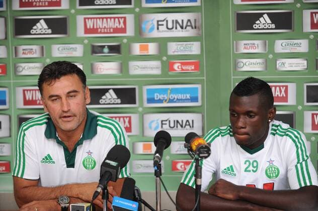 Christophe Galtier (entraineur) - Lynel Kitambala Football : Presentation de Lynel Kitambala nouvelle recrue de AS Saint Etienne - Conference de presse - 05.09.2011 FredericCHAMBERT PanoramiC 