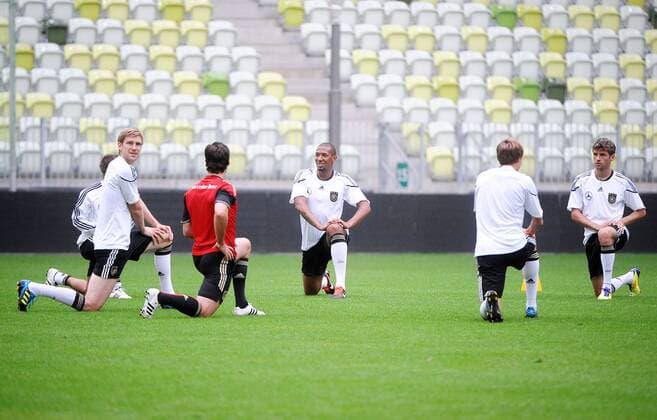 05.09.2011 GDANSK - TRAINING FOOTBALL - Jerome Boateng (C) Thomas Müller (R) Per Mertesacker (L) GERMANY  20110905nb039