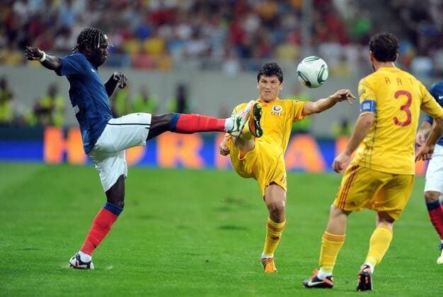 Cristian SAPUNARU (ROU) - Bacary SAGNA (FRA) - Euro Quali - Arena Nationala - Bucarest Football: Romania vs France - 06 09 2011 xAnthonyxBIBARDxFEPx 