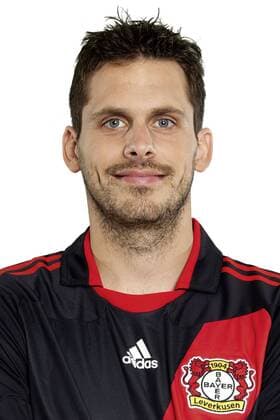 Fussball, Bundesliga, Herren, Fototermin zur Bundesliga-Saison 2011 2012: Bayer Leverkusen; Manuel Friedrich (Leverkusen)