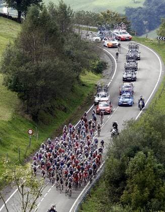 08 09 11 ETAPPE 18: SOLARES - NOJA: VUELTA CICLISTA ESPANA 2011 