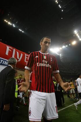 ZLATAN IBRAHIMOVIC (NOT POSSIBLE TO SALE IN SCANDINAVIAN COUNTRY)