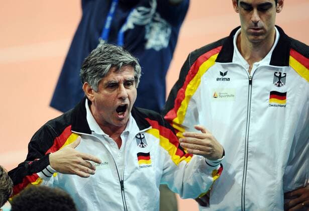 10.09.2011 PRAG 2011 CEV MEN VOLLEYBALL EUROPEAN CHAMPIONSHIP POLAND VS. GERMANY GAME N Z RAUL LOZANO (TRENER HEAD COACH)  20110910LUK122
