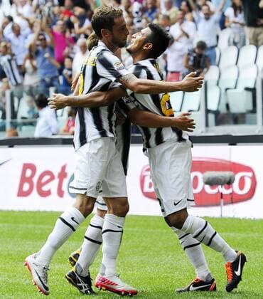 Gc Torino 11 09 2011 - campionato di calcio serie A Juventus Turin - FC Parma esultanza gol Arturo Vidal 