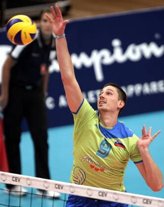 VOLLEYBALL - Euro Volley 2011, TUR vs SLO WIEN,AUSTRIA,12.SEP.11 - DIVERS, VOLLEYBALL - CEV EuroVolley, Europameisterschaft 2011, Länderspiel, Türkei vs Slowenien. Bild zeigt Dejan Vincic (SLO). 