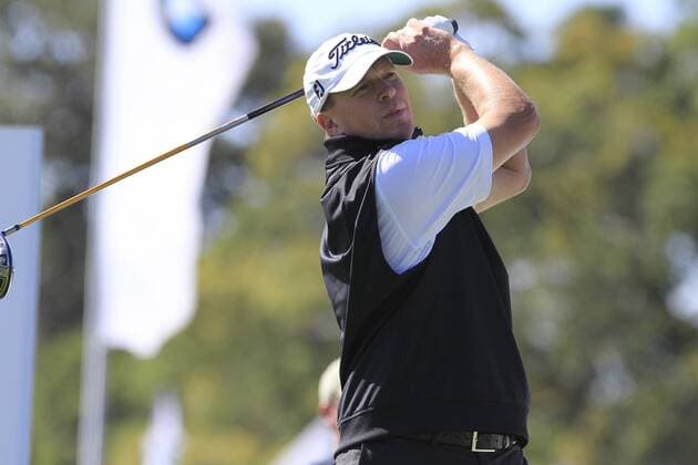 15 September 2011: PGA Golf Herren Pro, Steve Stricker tees off on the 11th hole during the first round of the 2011 BMW Championship at Cog Hill Golf Club in Lemont, Illinois. PGA Golf Herren Golf: Sep 15 BMW First Round Icon518110915030 EDITORIAL USE ONLY