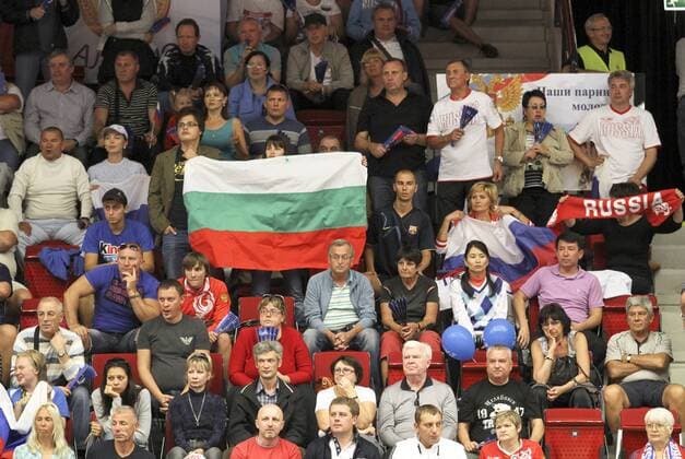 Fans during the quarterfinal of European Volleyball Championships 2011 Bulgaria in Karlovy Vary, on Sep. 15. 2011. (CTKxPhoto JanxSokol)  CTKPhoto23201109150944301 o0 Totale