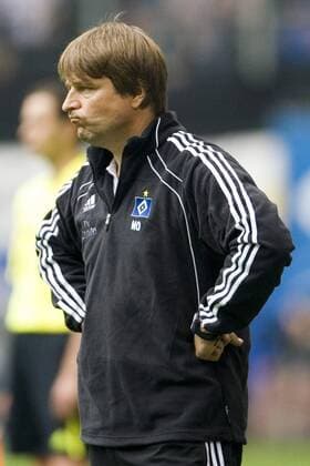 Deutschland,Hamburg, Imtech Arena, Fussball, 1. Bundesliga, Saison 2011 2012, Hamburger SV - Borussia Mönchengladbach (Gladbach),Trainer Michael Oenning (HSV)