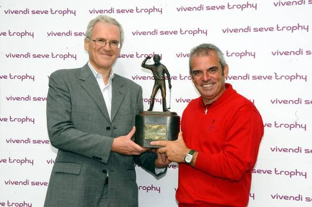 Paul McGINLEY - captain Great Britain Ireland - Jean Bernard LEVY (president du directoire de Vivendi) - GOLF : Vivendi Seve Trophy - 18 09 2011 AnthonyBIBARD FEP Panoramic 