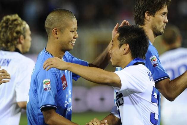 Mg Novara 20 09 2011- campionato di calcio serie A Novara Calcio vs. Inter Mailand Yuto Nagatomo-Morimoto Takayuki 