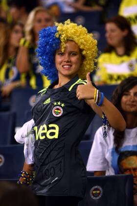 Fenerbahce was senteced to play without fans but Turkish football federation decided take only women and children fans to the match between Fenerbahce & Manisaspor. Tickets were given to fans for free and they are all finished in 1 hour. Fenerbahce football team were supported by only women fans. They were more than 45000. 20.09.2011 Fenerbahce’s female fans rushed to grab free tickets for Tuesday night’s Spor Toto Super League game against Manisaspor following a decision last week that only women and children would be allowed entrance due to crowd trouble earlier this summer. The rush came after the Turkish Football Federation, or TFF, announced last week that it would no longer force teams to play behind closed doors in punishment for crowd trouble but would instead open the stadium doors to women and children under 12 for the fixtures in order to avoid silent games and bring the 