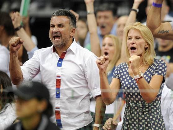 TENIS - DAVIS CUP - SRDJAN and DIJANA DJOKOVIC, parents of NOVAK DJOKOVIC Beograd, 18.09.2011. NebojsaxParausic  o0 Familie privat Eltern Mutter Vater
