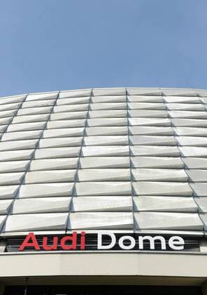 1. Basketball Bundesliga : Saison 2011 2012, 25.09.2011 BBL, FC Bayern München AUDI DOME Übersicht der Rudi Sedlmayer Halle in München  o0 detail