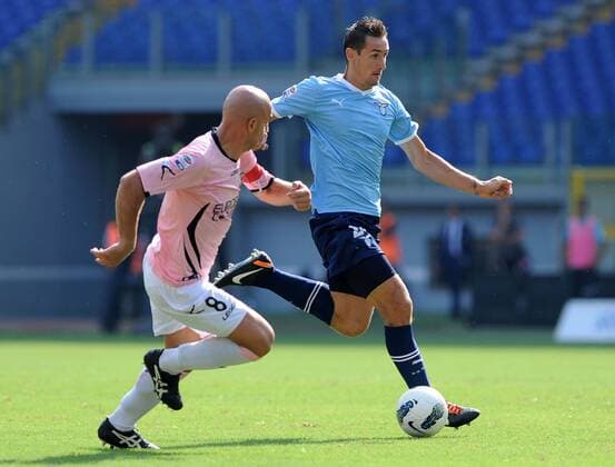 giulio migliaccio (palermo)e miroslav klose(lazio) Roma 25-09-2011 Stadio Olimpico Calcio Football Serie A 2011-2012, Lazio Rom vs US Palermo massimoxoliva