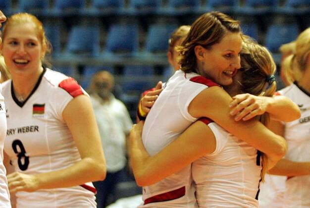 29.09.2011 Belgrade(Serbia) Germany-Czech Republic CEV European women s volleyball championship quarter final Christiane Fürst(c) with Kathleen Weiss right) Germany celebrate victory after match : 