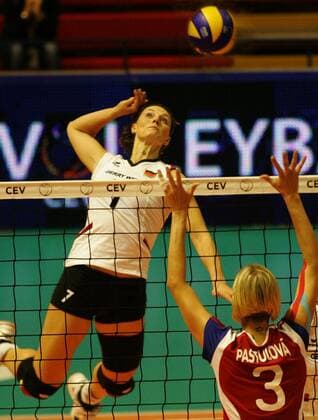 29.09.2011 Belgrade(Serbia) Germany-Czech Republic CEV European women s volleyball championship quarter final Angelina Grün(c) Germany : 