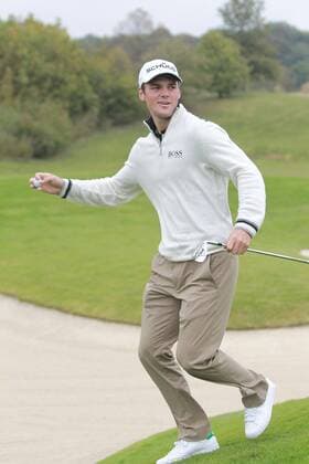 Martin Kaymer zu Besuch in Stommeln auf dem Golfplatz Gut Lärchenhof im Rahmen der Auftaktveranstaltung BMW International Open (Vorschau Juni 2012)